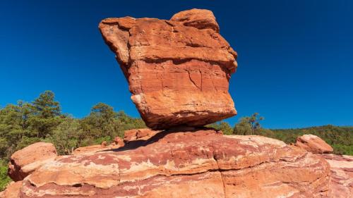 Balanced Rock, Garden of the Gods, Colorado Springs, CO.